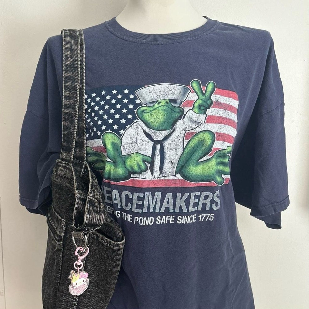Vintage Style Peace Frogs Navy Parody Graphic Tee Military Animal America USA
